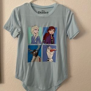 Disney’s Frozen top with Disney characters